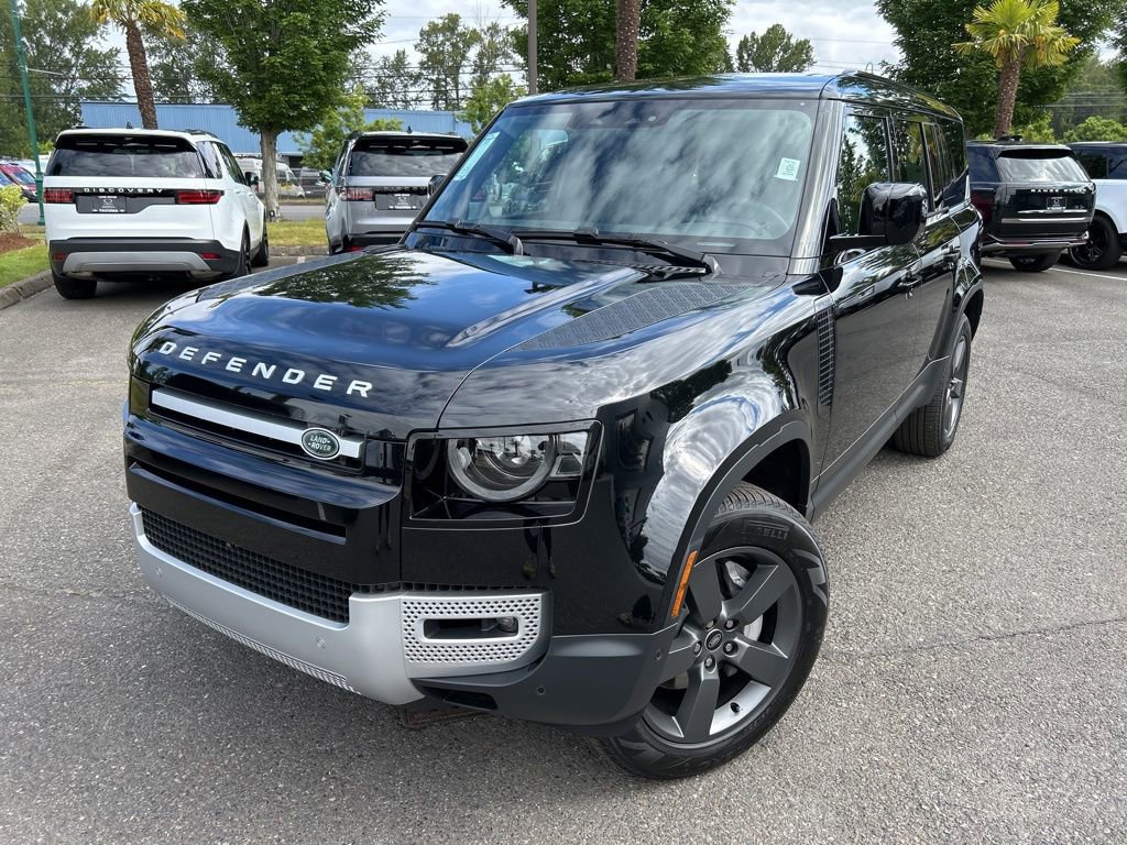 New 2025 Land Rover Defender 130 S image 1