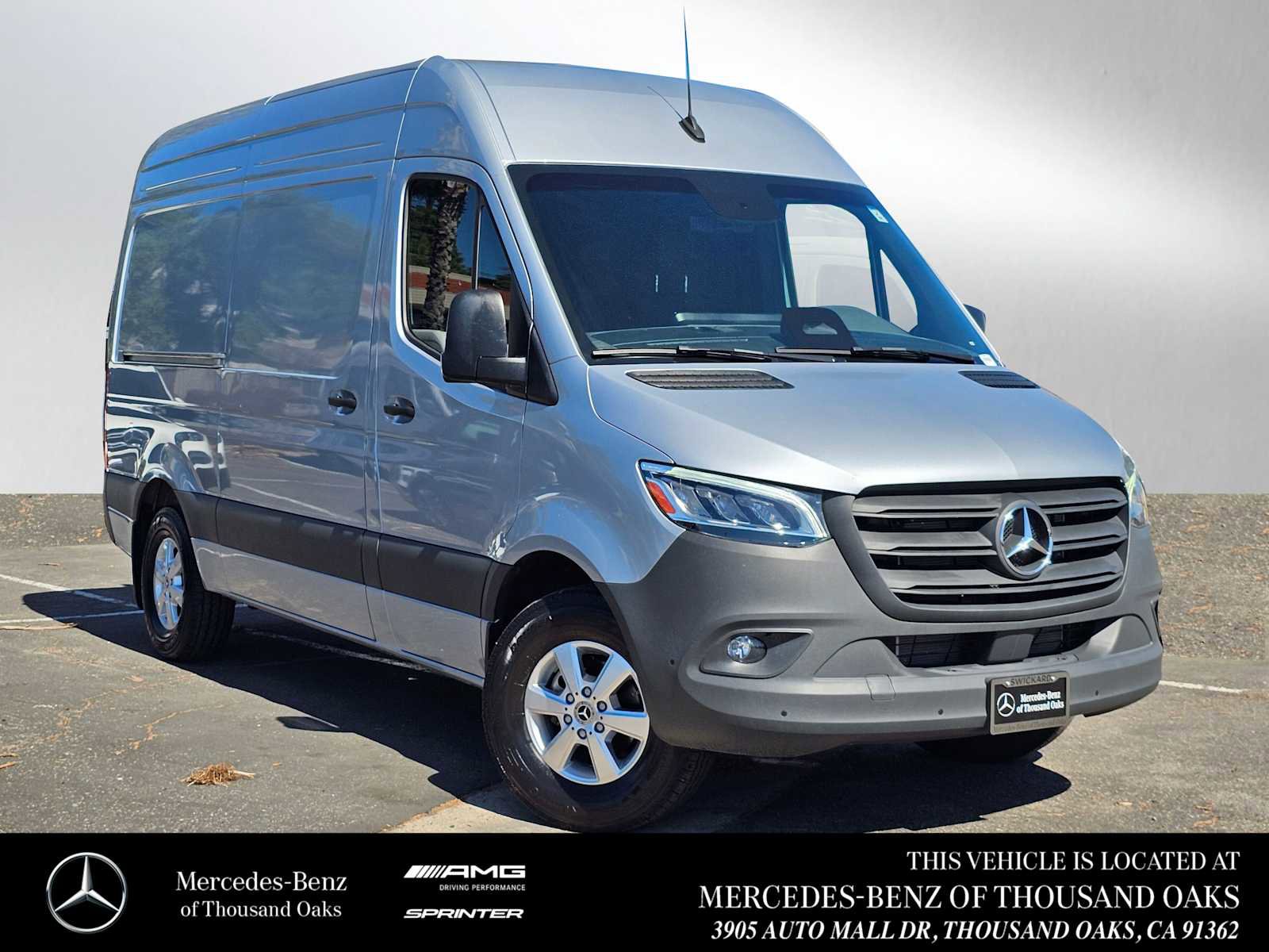Used 2025 Mercedes-Benz Sprinter 2500 image 1