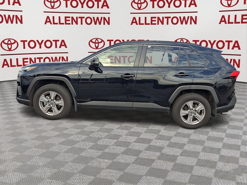 Used 2025 Toyota RAV4 XLE w/ Convenience Package AWD/4WD image 3