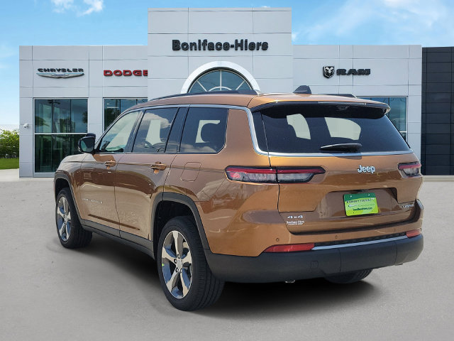 New 2026 Jeep Grand Cherokee L Limited w/ Luxury Tech Group II AWD/4WD image 3