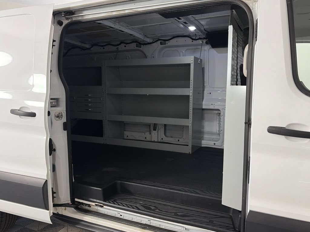 Certified 2023 Ford Transit 250 Low Roof RWD image 25