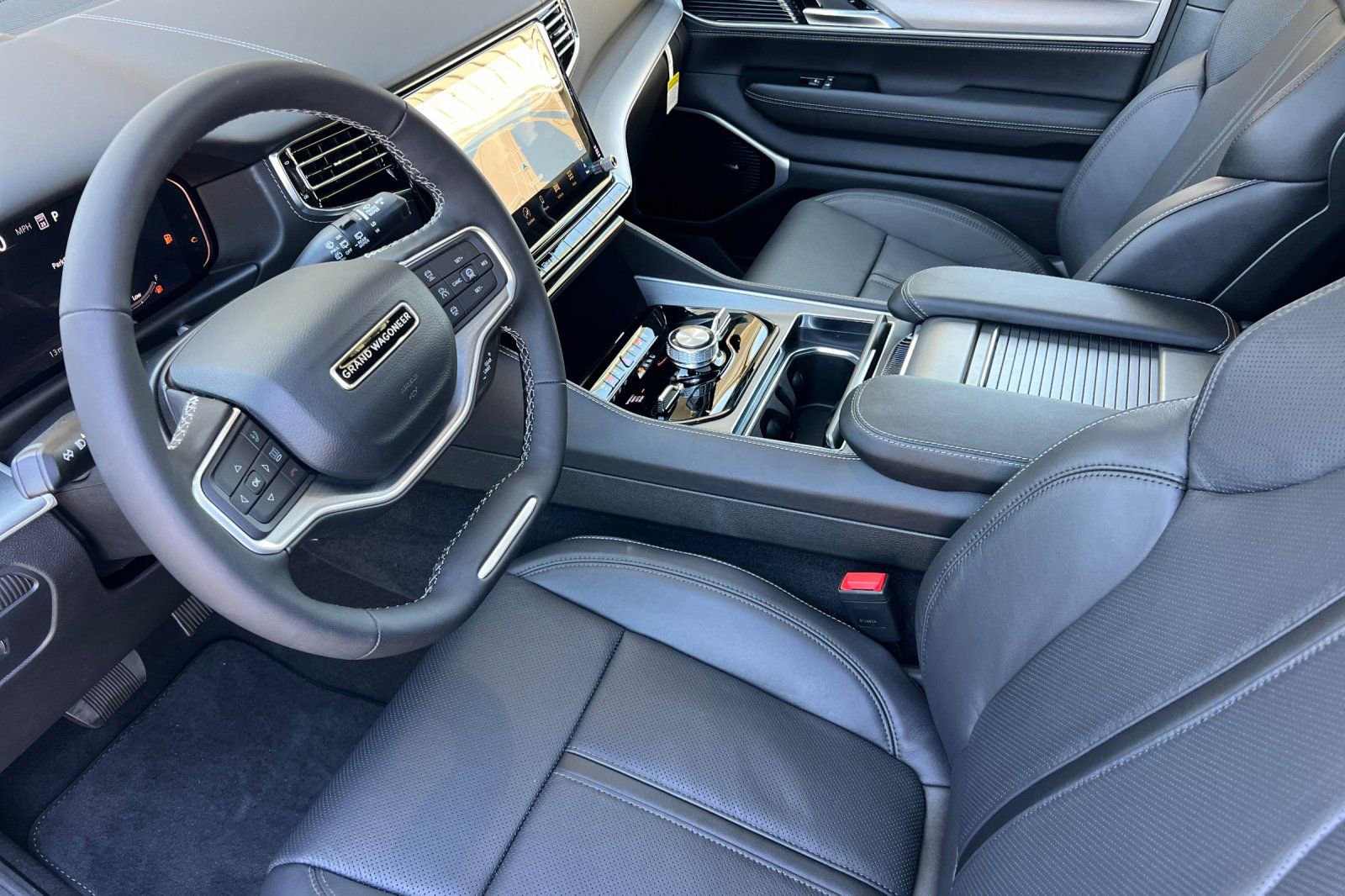 New 2026 Jeep Grand Wagoneer Limited AWD/4WD image 10