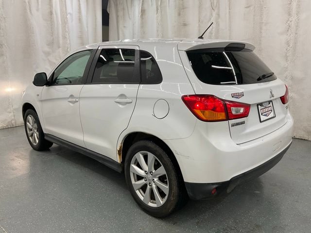 Used 2015 Mitsubishi Outlander Sport ES AWD/4WD image 5