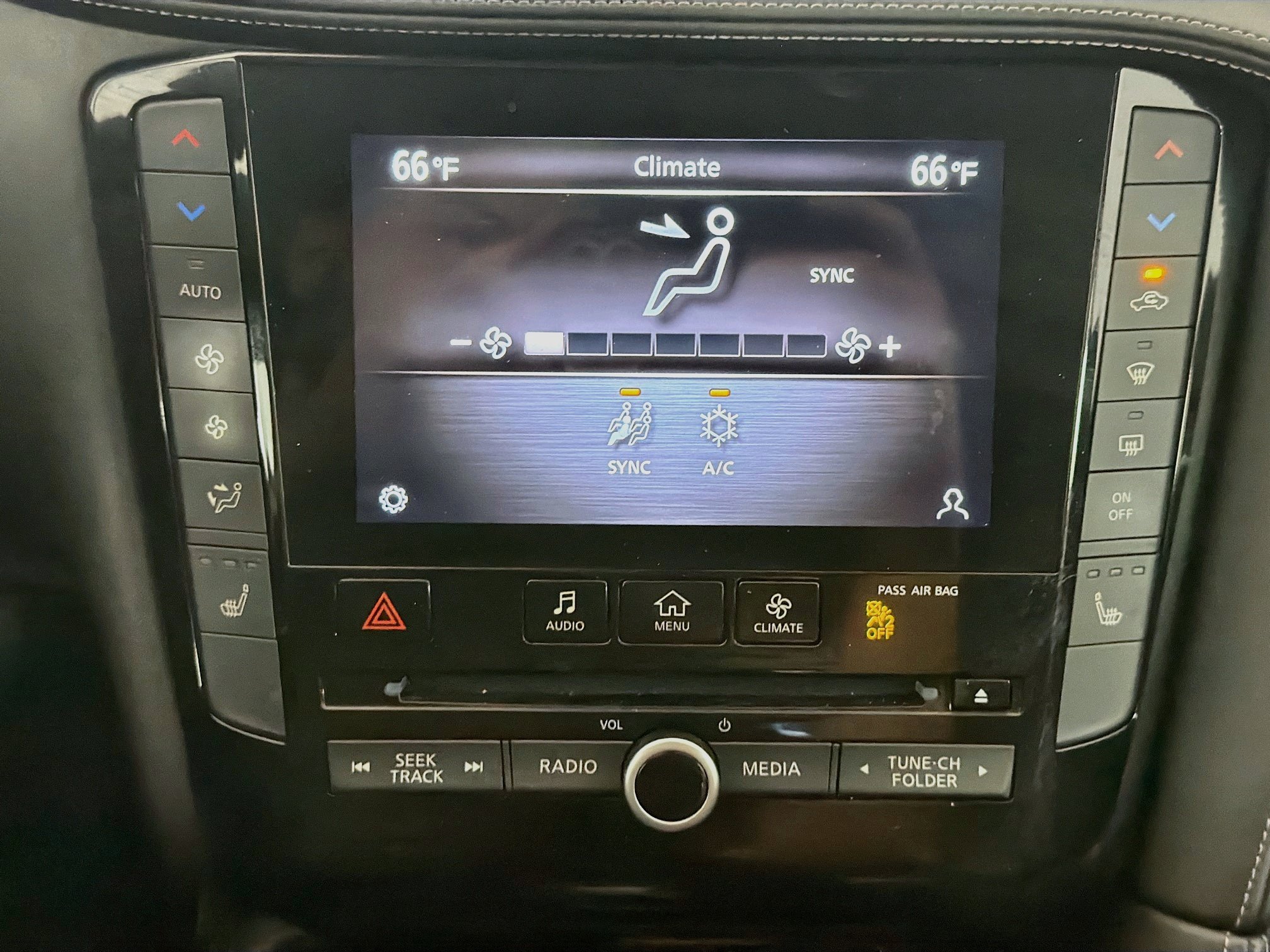 Used 2023 INFINITI QX50 Luxe FWD image 24
