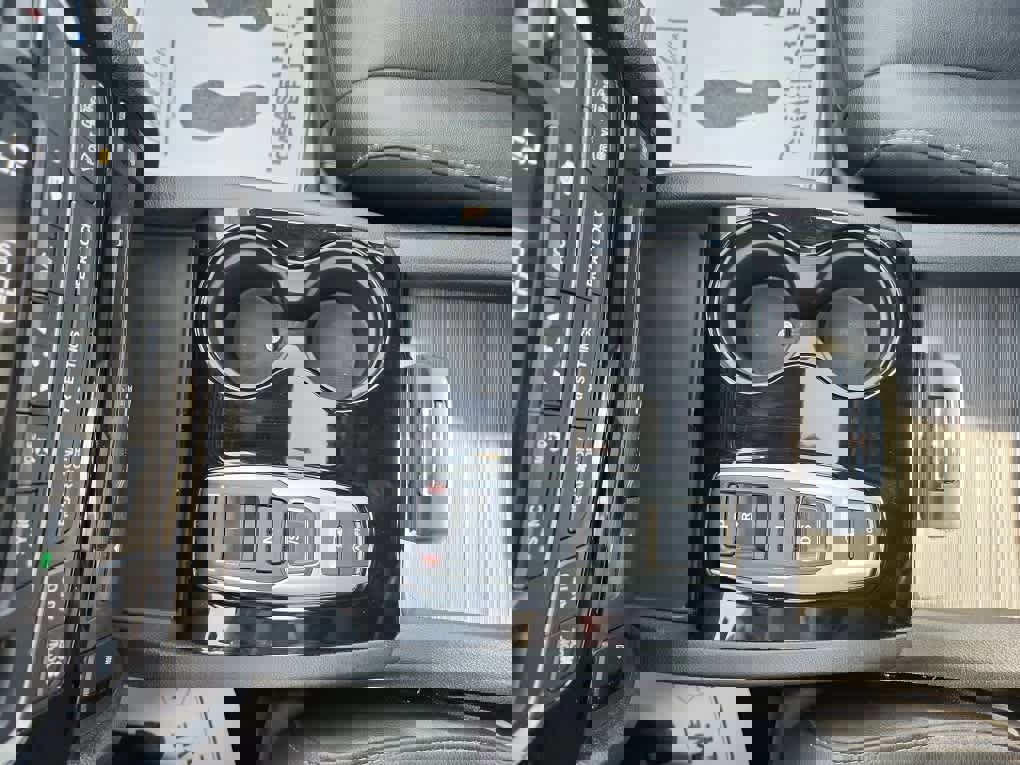 Used 2022 Honda Pilot Touring image 27