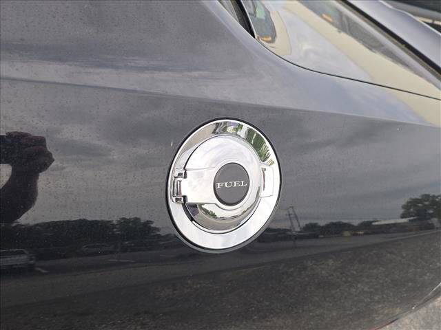 Used 2023 Dodge Challenger SXT RWD image 21