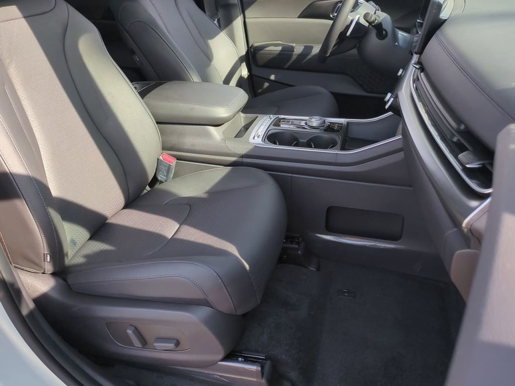 New 2026 Kia Carnival SX Prestige FWD image 29