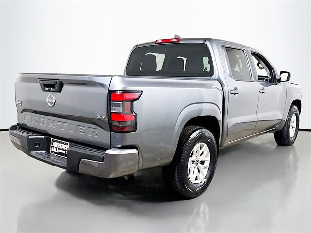 Used 2024 Nissan Frontier SV image 4