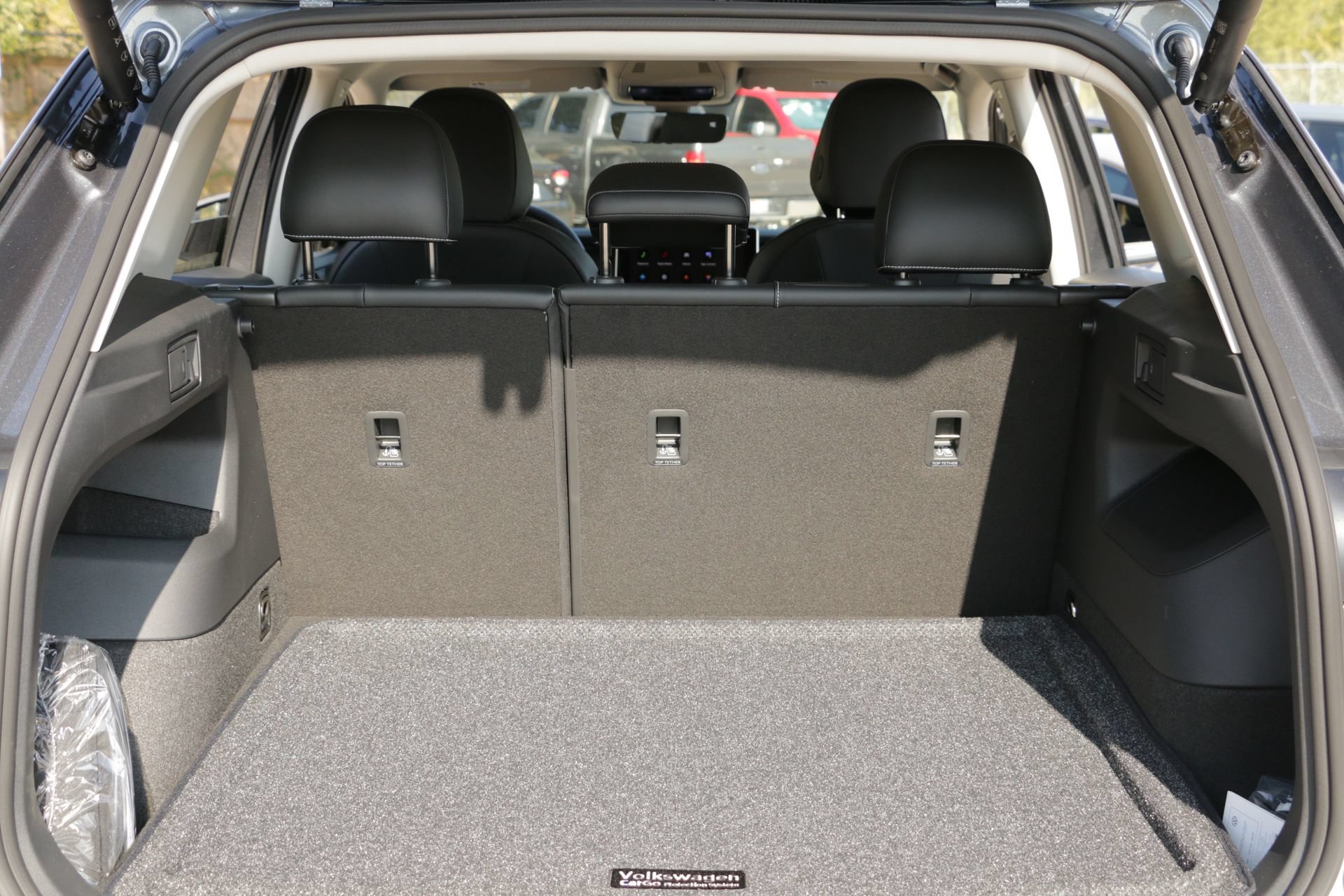 Certified 2026 Volkswagen Tiguan SE FWD image 22
