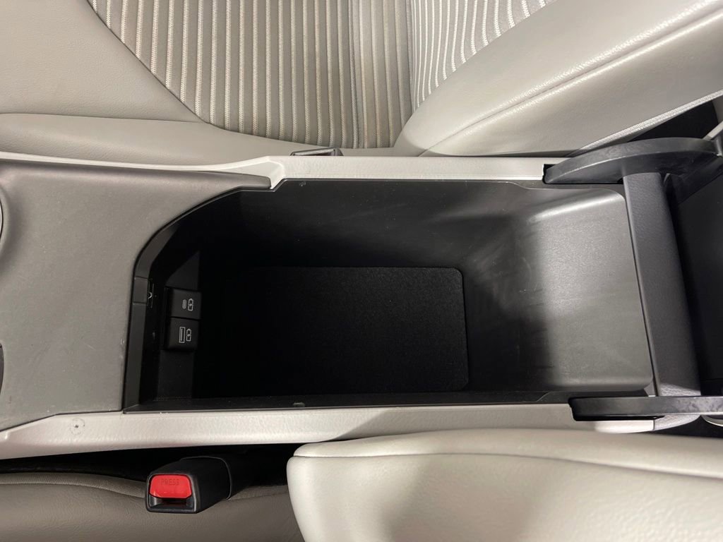 Certified 2022 Toyota Camry SE image 23