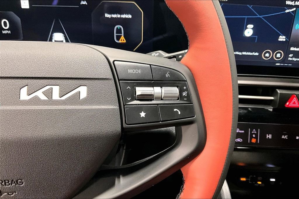 New 2026 Kia Sportage SX image 14