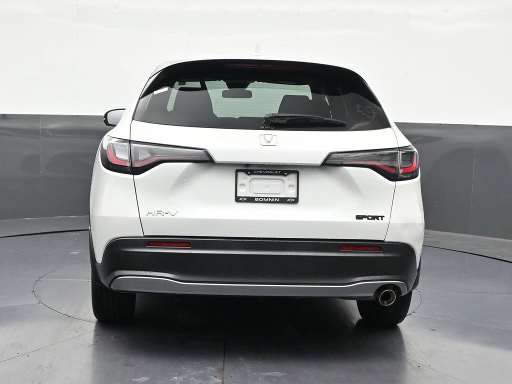 Used 2024 Honda HR-V Sport image 4