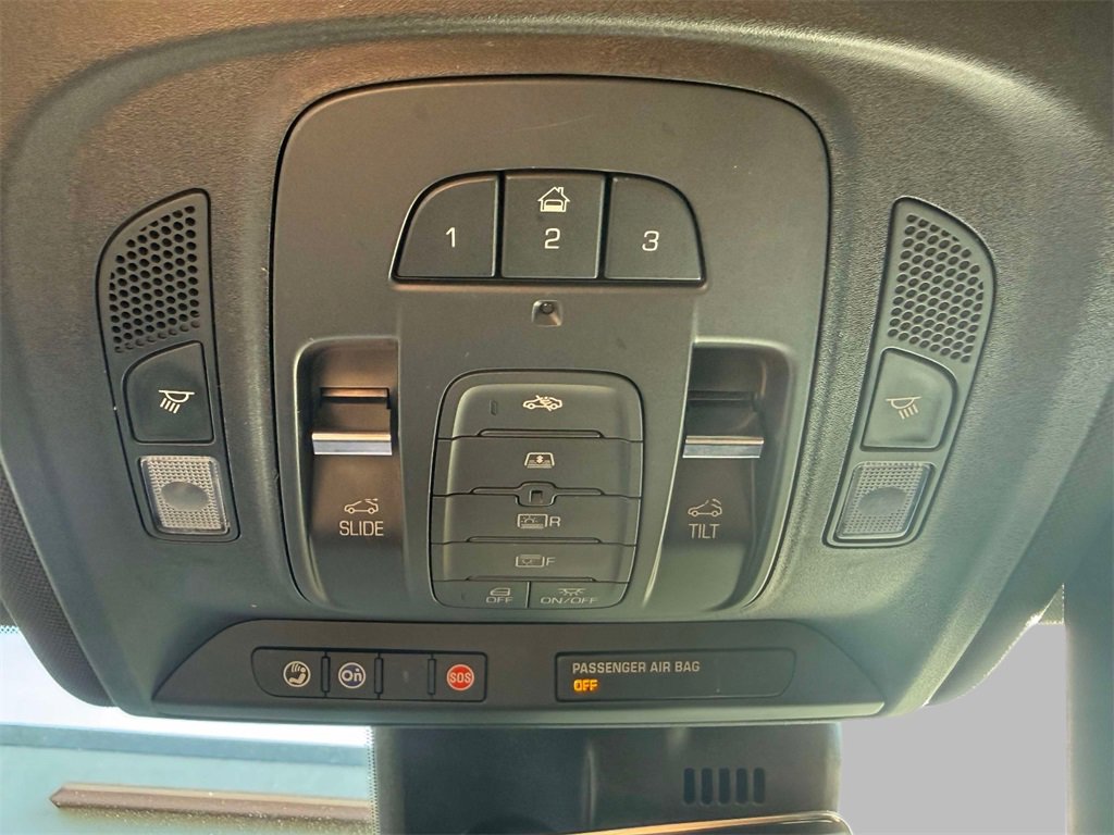 Used 2019 Cadillac CT6 V w/ Driver Assist Package image 28