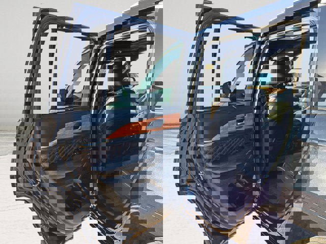 Used 2023 Jeep Grand Cherokee Summit image 19