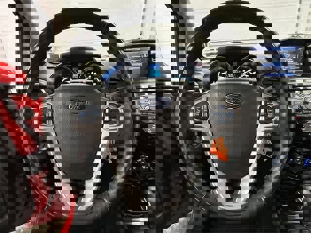 Used 2014 Ford Fiesta SE w/ Equipment Group 201A image 7