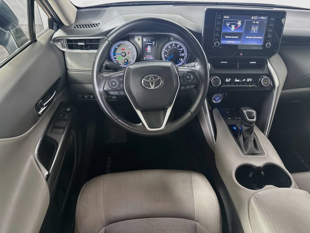 Certified 2021 Toyota Venza LE w/ Carpet Mat Package (TMS) AWD/4WD image 20