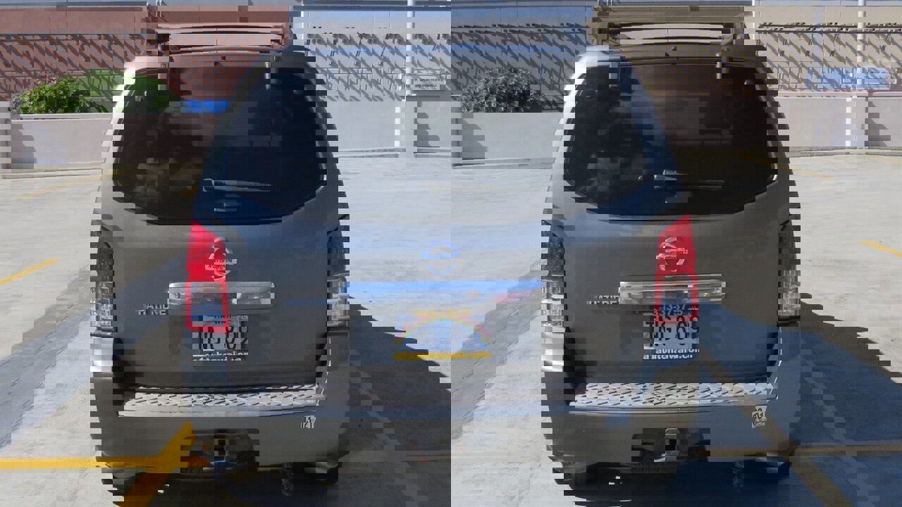 Used 2008 Nissan Pathfinder LE image 8