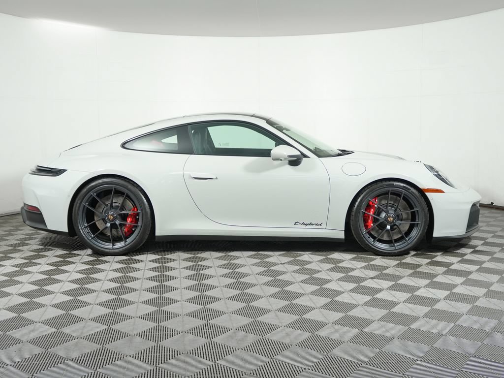 New 2026 Porsche 911 Carrera 4 GTS AWD/4WD image 8
