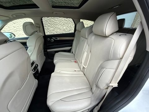 Used 2023 Genesis GV80 3.5T Advanced + AWD/4WD image 17