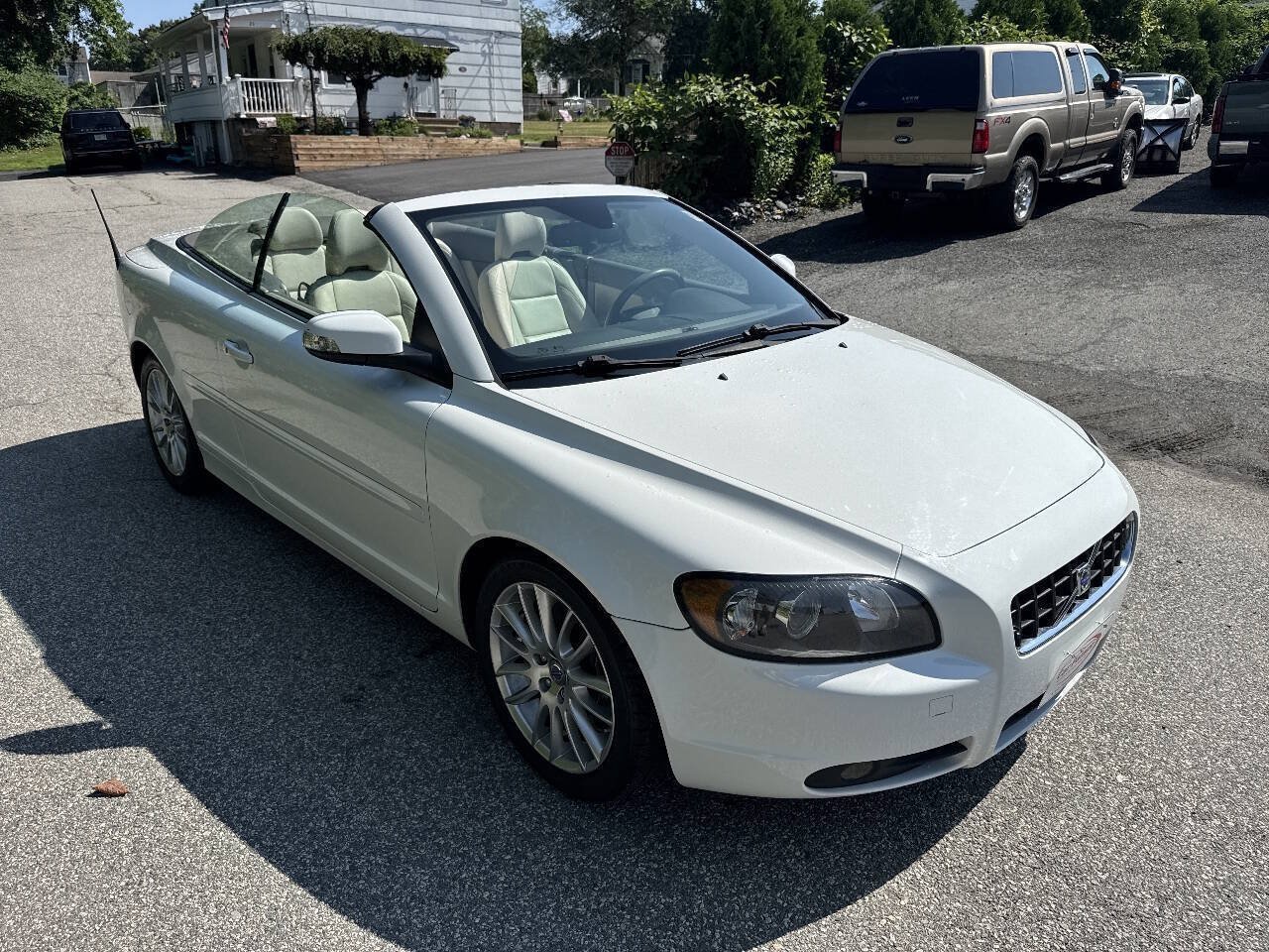Used 2009 Volvo C70 T5 FWD image 17