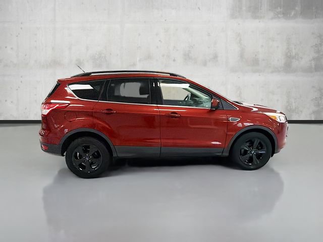 Used 2014 Ford Escape SE w/ Equipment Group 201A image 4