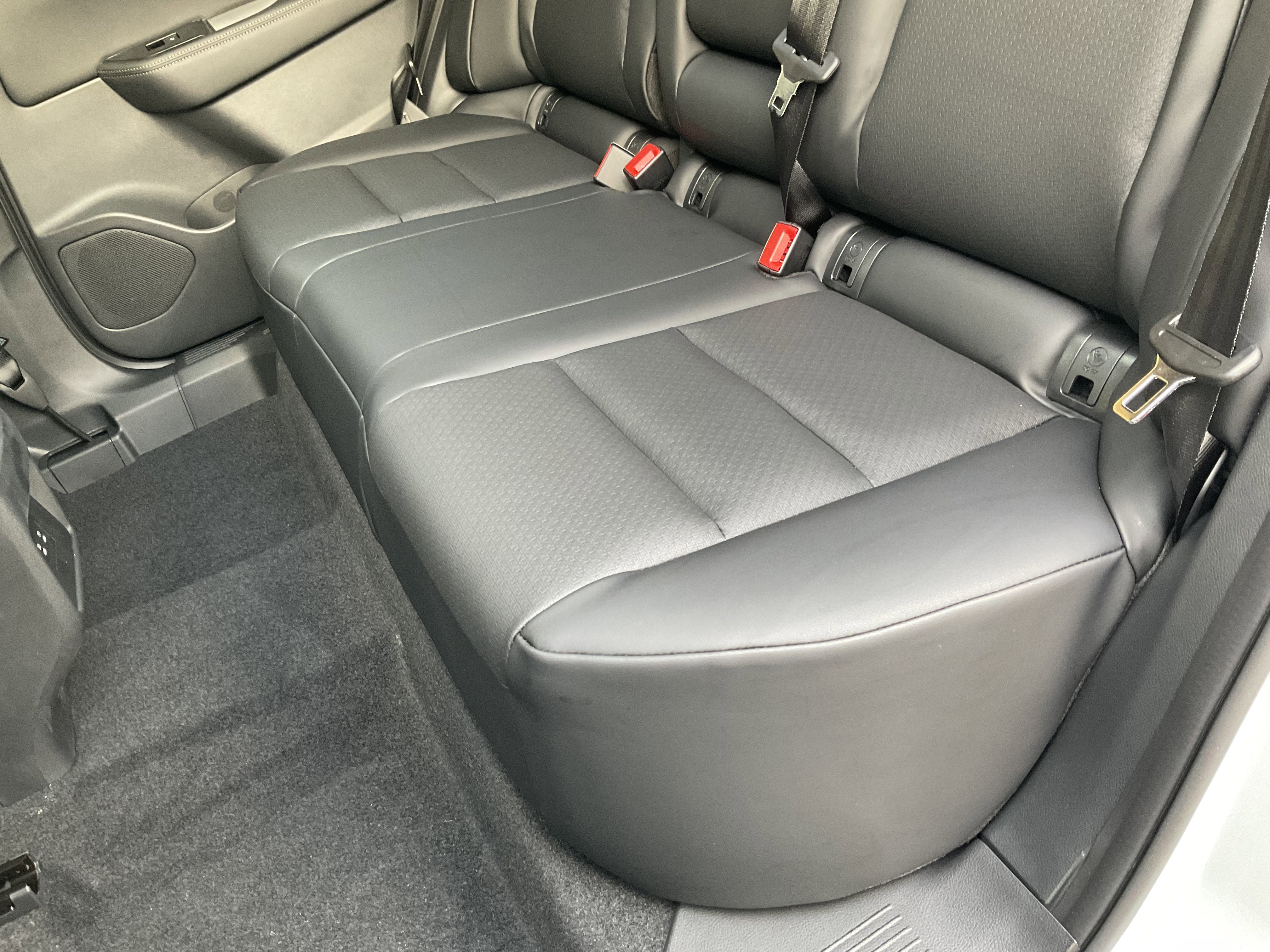 Used 2026 Nissan Rogue SV w/ SV Premium Package image 37