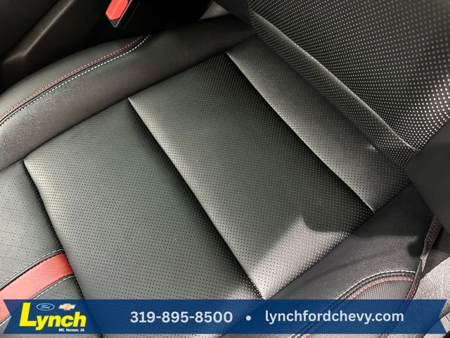 Used 2024 Chevrolet Traverse RS w/ LPO, Floor Liner Package image 9