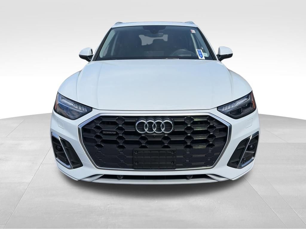 Used 2022 Audi Q5 2.0T Prestige w/ Prestige Package AWD/4WD image 11