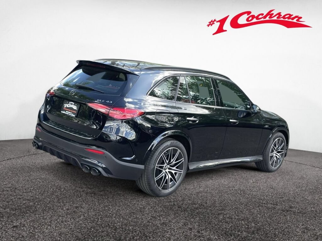 New 2026 Mercedes-Benz GLC 43 AMG 4MATIC image 7