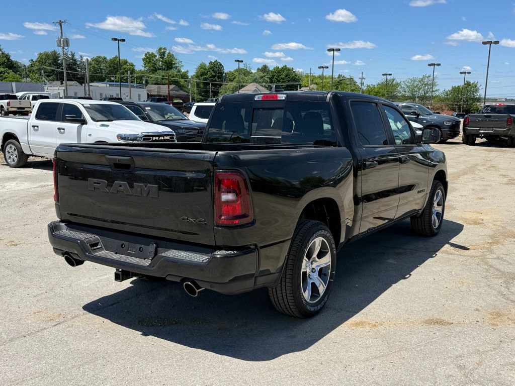 New 2026 RAM 1500 Express AWD/4WD image 6