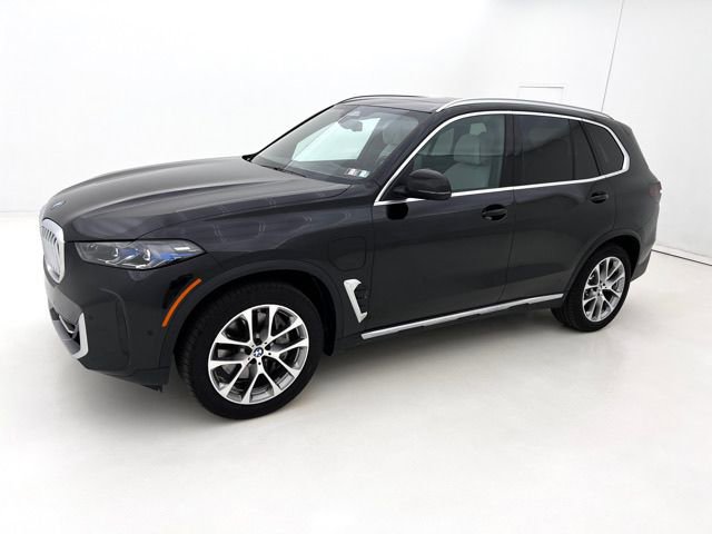 Certified 2026 BMW X5 xDrive50e w/ Climate Comfort Package AWD/4WD image 5