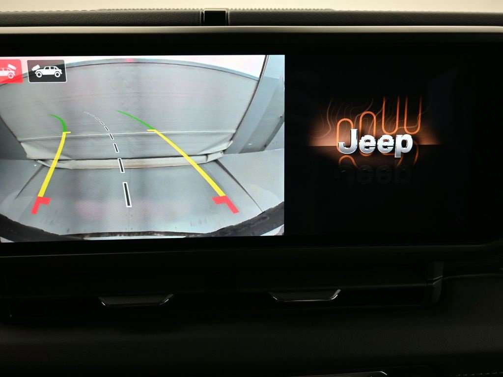 New 2025 Jeep Wrangler Rubicon w/ Technology Group image 23