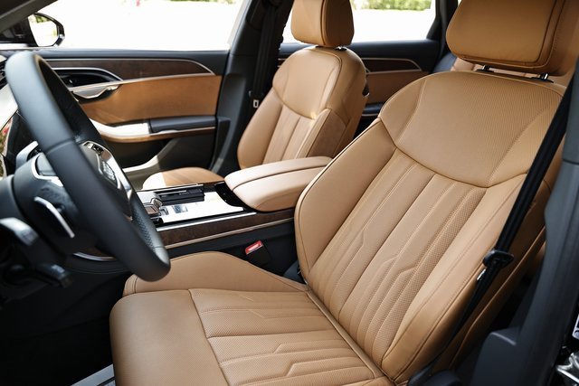New 2025 Audi A8 L 3.0T image 23