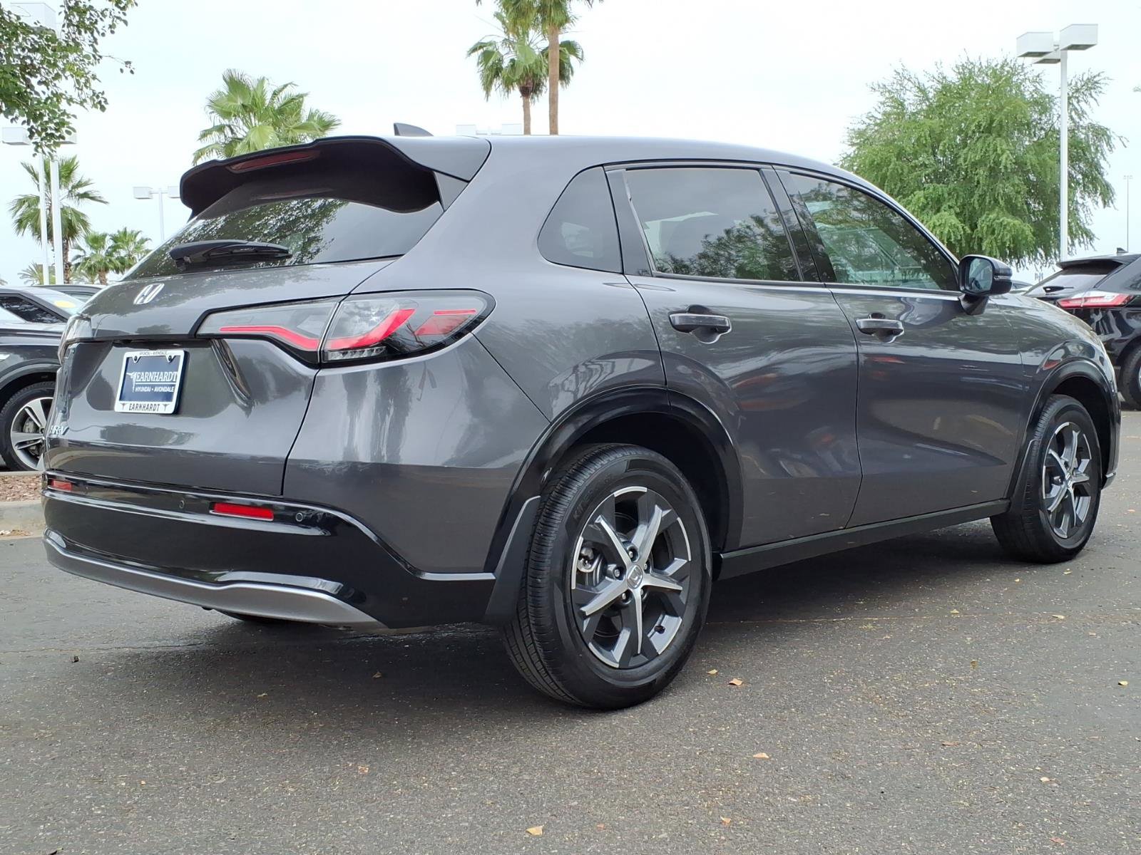 Used 2025 Honda HR-V EX-L image 5