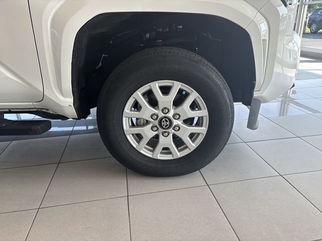 Used 2024 Toyota Tacoma SR5 RWD image 14