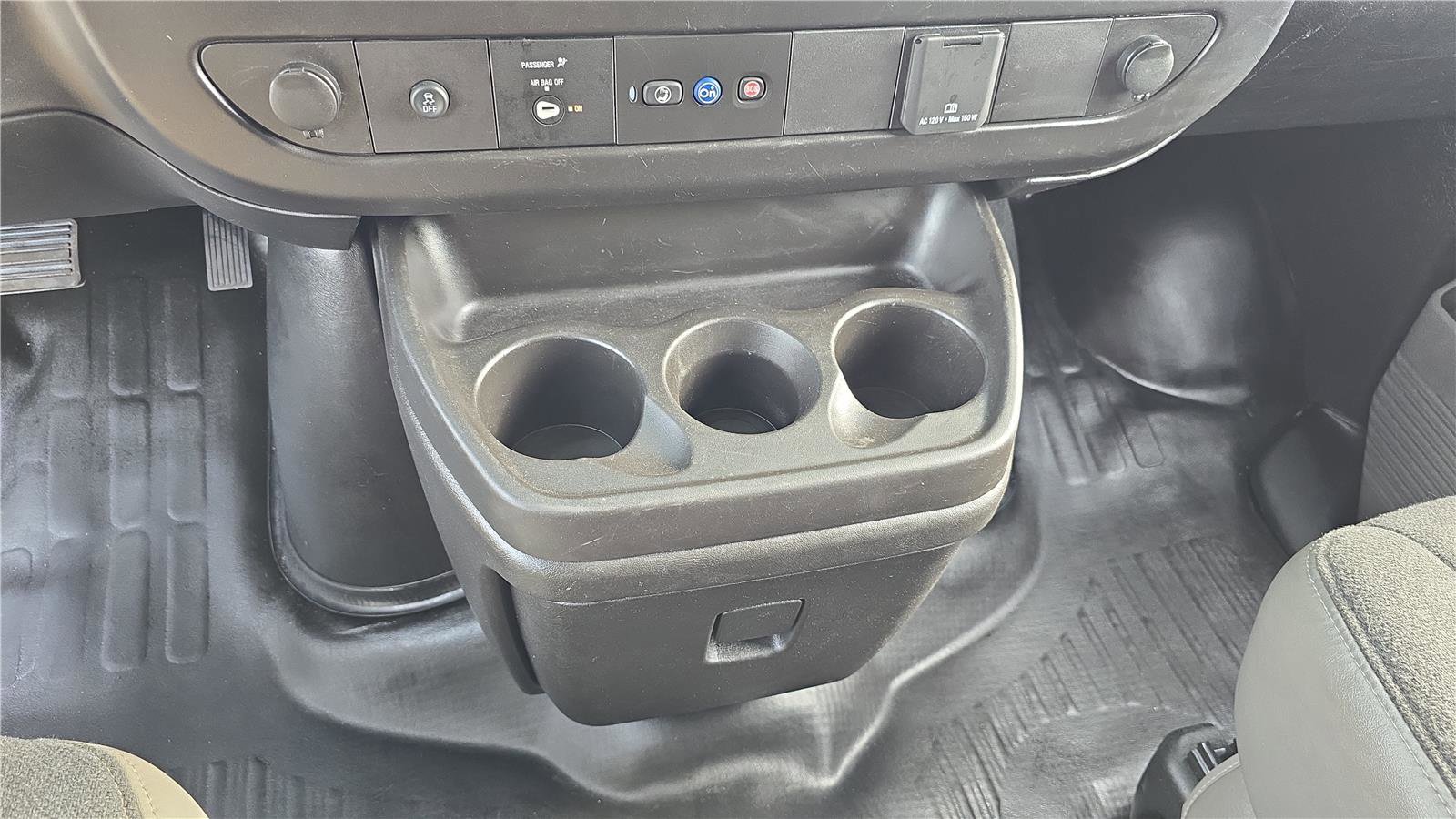 Used 2024 GMC Savana 2500 w/ Driver Convenience Package image 16