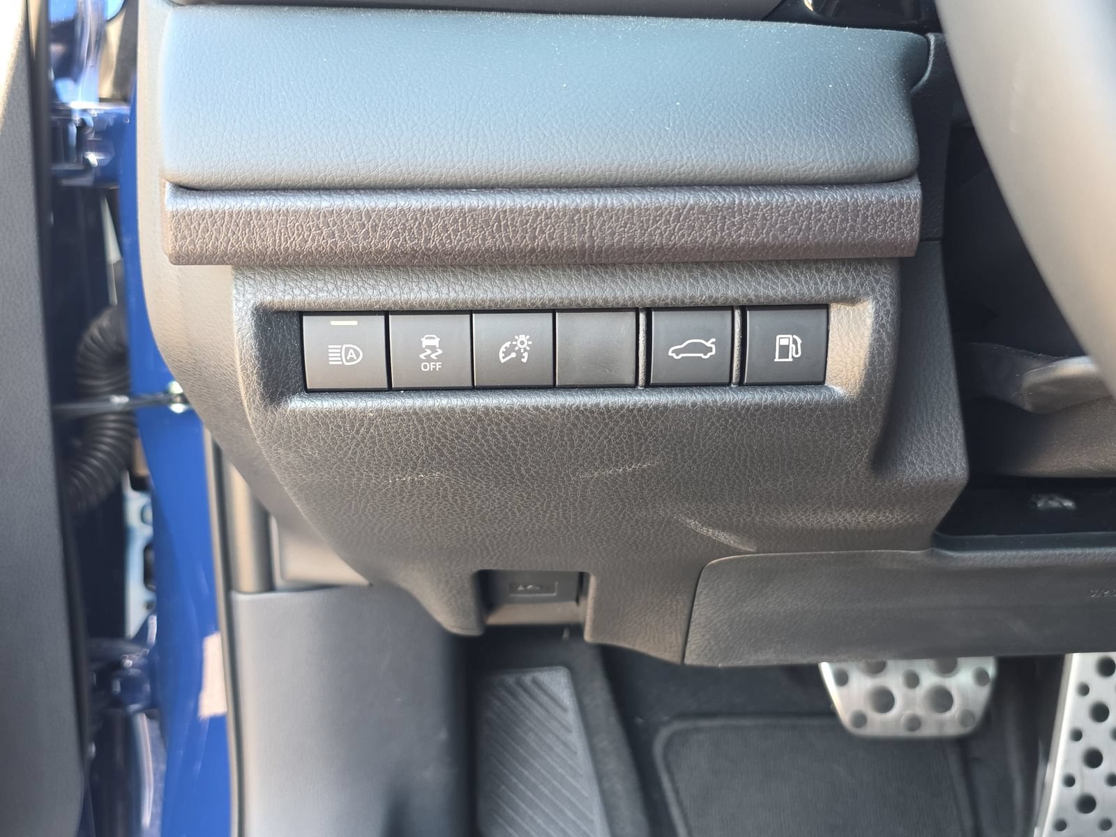 Used 2026 Toyota Camry XSE FWD image 23
