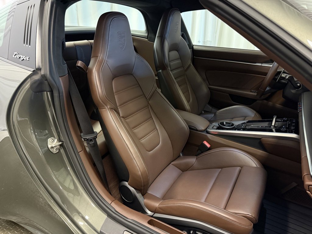 Used 2022 Porsche 911 Targa 4S image 28