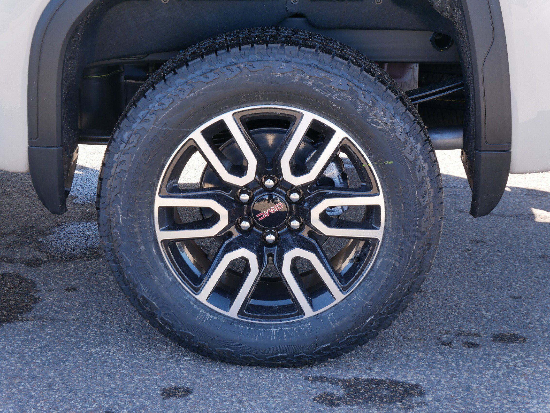 New 2026 GMC Sierra 1500 AT4 w/ Technology Package AWD/4WD image 3