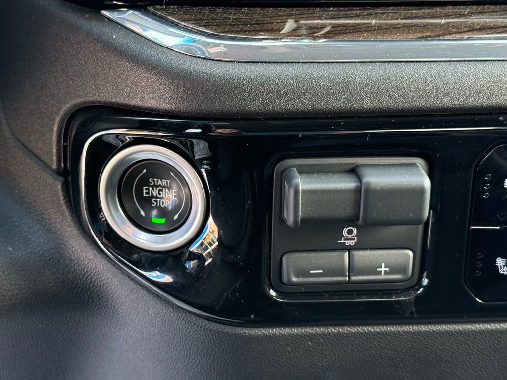 Certified 2024 Chevrolet Silverado 1500 RST w/ Z71 Off-Road Package image 24