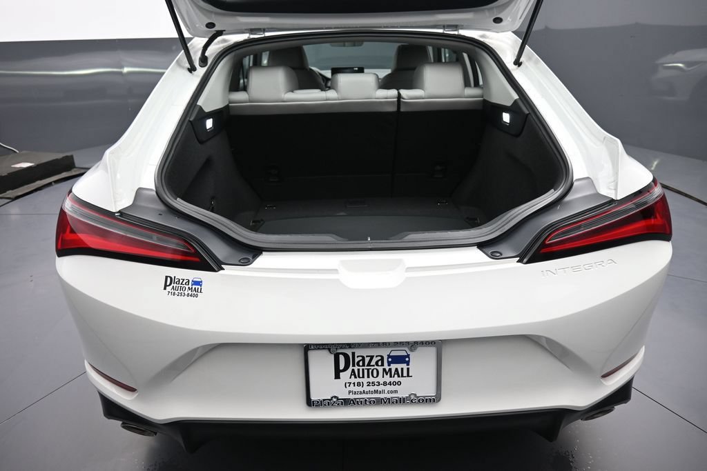 Certified 2025 Acura Integra FWD image 22