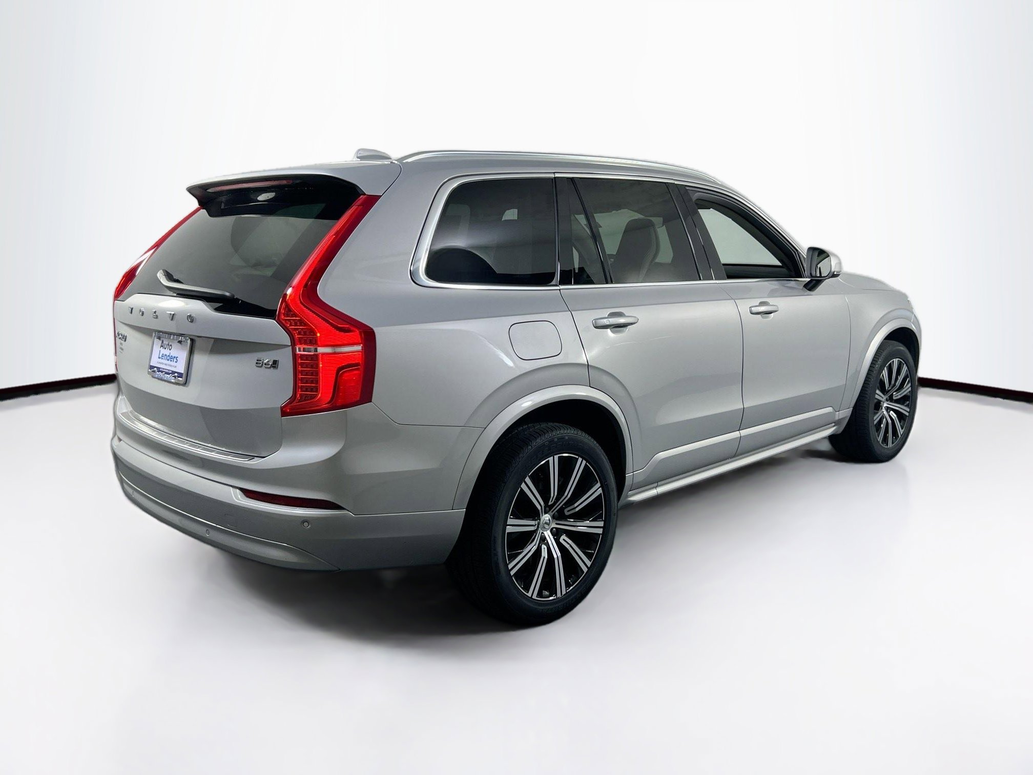 Used 2023 Volvo XC90 B6 Core w/ Protection Package Premier image 5