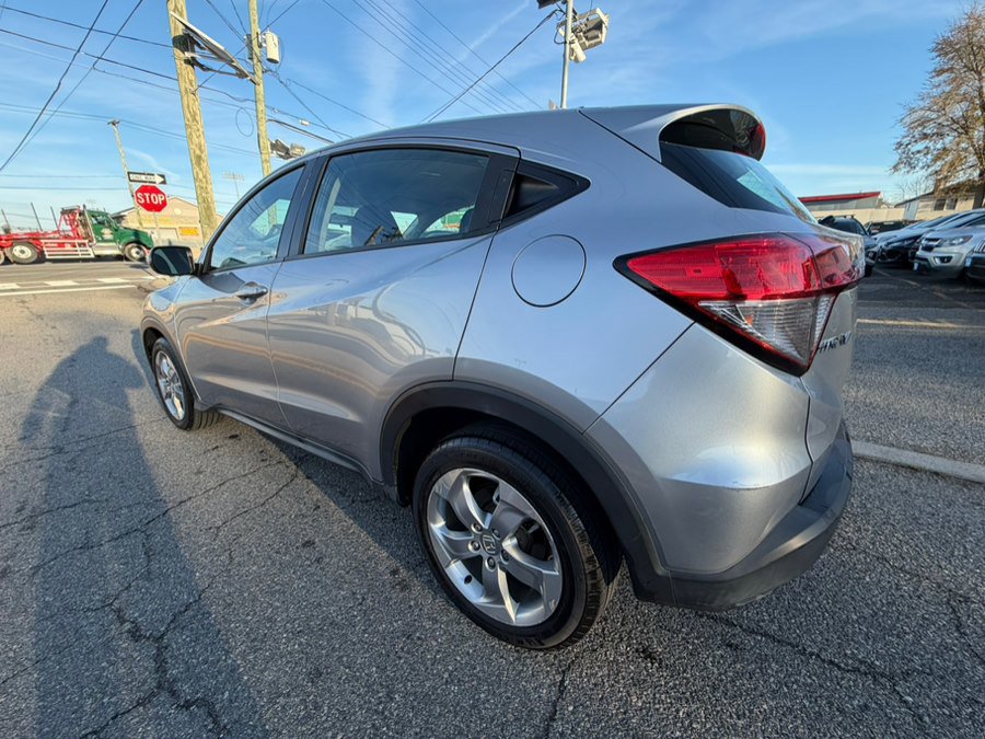 Used 2019 Honda HR-V LX image 5