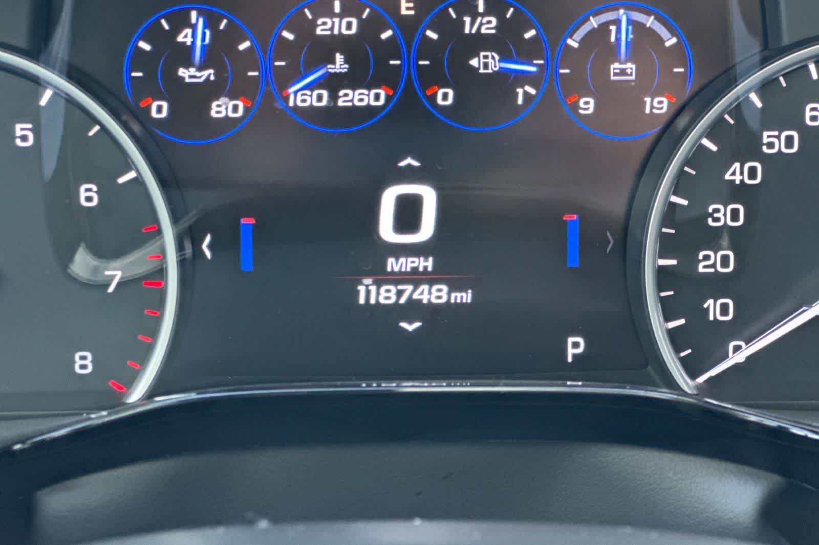 Used 2017 Cadillac XT5 Platinum AWD/4WD image 29