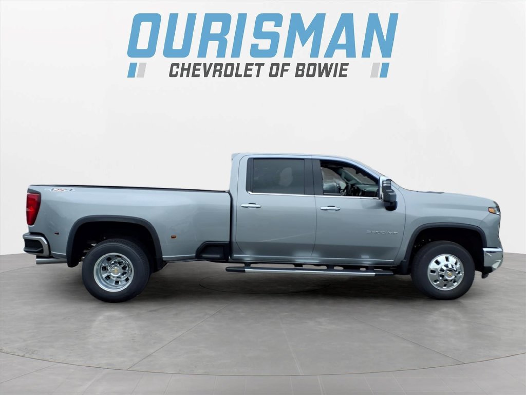 New 2026 Chevrolet Silverado 3500 LTZ w/ LTZ Plus Package AWD/4WD image 2