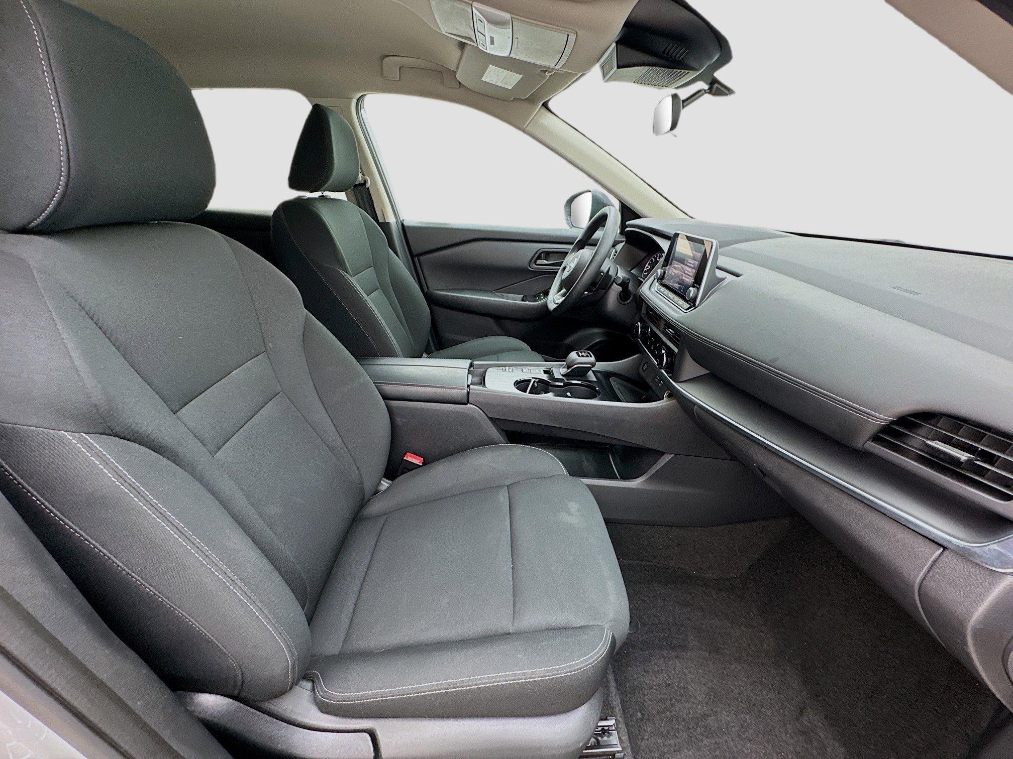 Used 2024 Nissan Rogue S image 19