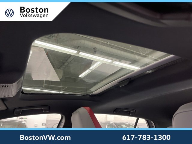 New 2025 Volkswagen GTI SE image 28