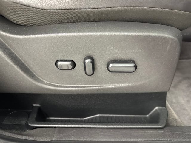 Used 2019 Ford Escape Titanium AWD/4WD image 28