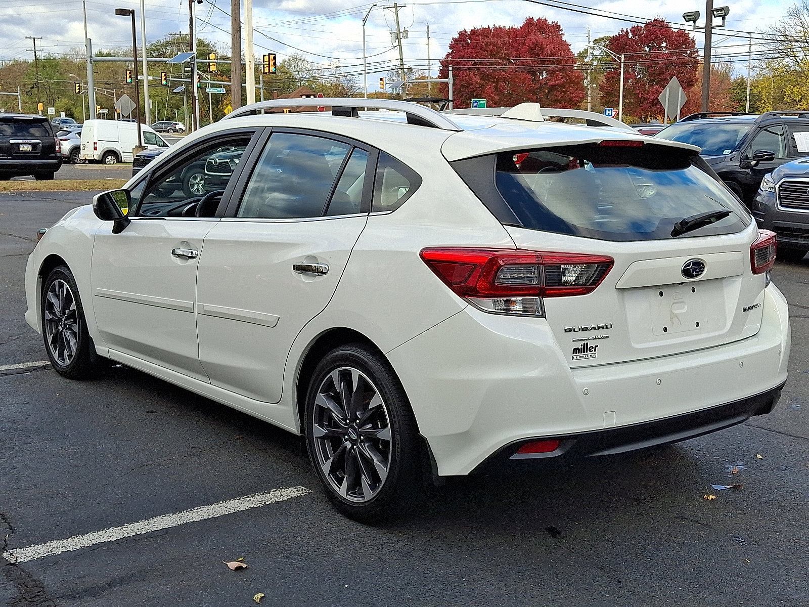 Used 2022 Subaru Impreza 2.0i Limited image 5