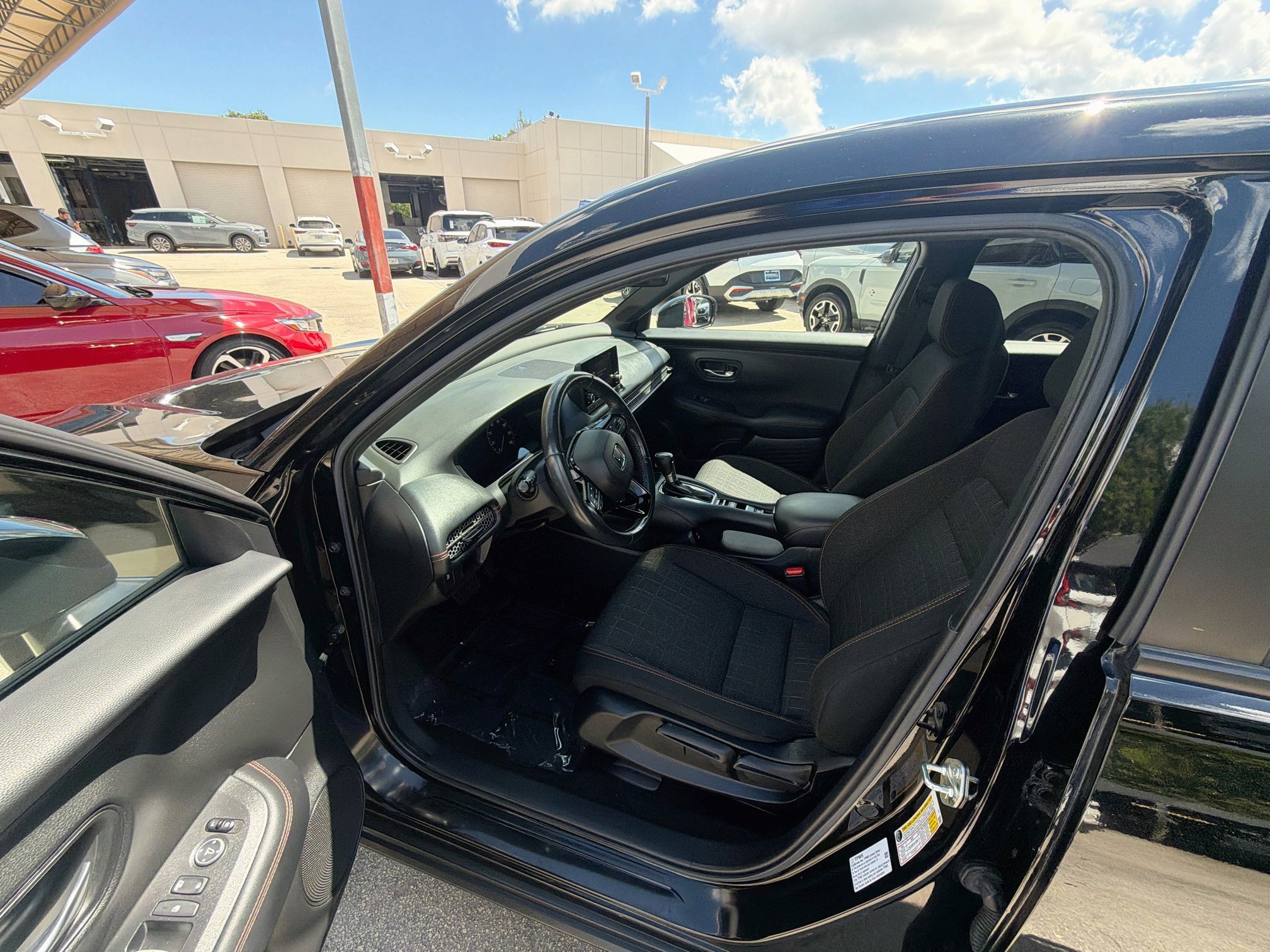 Used 2024 Honda HR-V Sport image 18